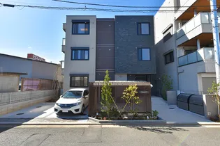 レフィナード エヌの画像