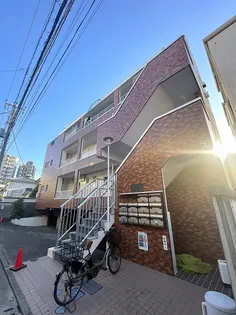 ダイヤパレス初台 UZ【2階】の外観