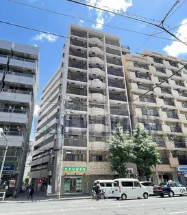 ライオンズマンション山吹町【6階】の外観