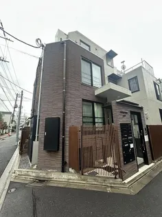 アヴァンタージュ中野EAST【1階】の外観