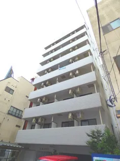 K N CITYの画像