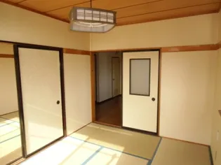 コーポ村松B【2階】の居間