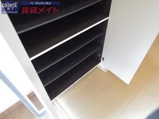 ユートピア・ナミ ドゥ【1階】の内装