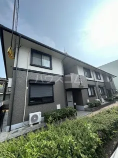 ハイカムール塔南【1階】の外観