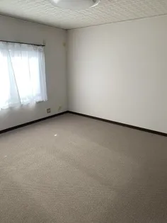 吉島マンション【2階】の居間