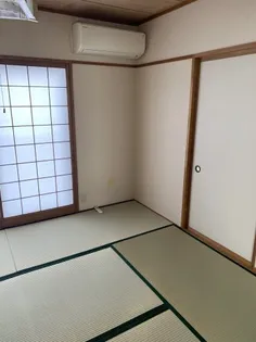 吉島マンション【2階】の居間