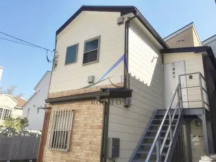 高輪ハウス【2階】の外観