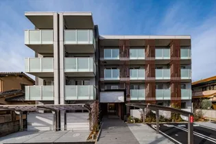 センチュリー学南の画像