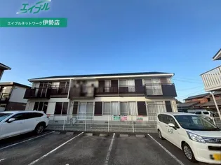 クローバーハイツ中川の画像