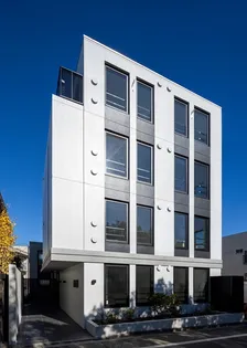 東京都新宿区市谷左内町【マンション】の外観