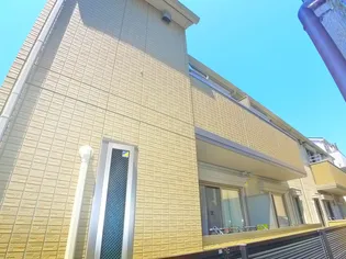 サン クローバーの外観