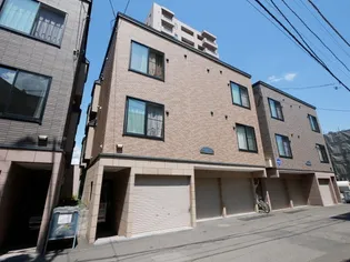 北海道札幌市中央区南六条西12【アパート】の外観