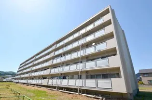 ビレッジハウス小千谷1号棟【2階】の外観