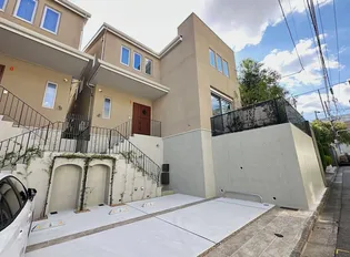 東京都渋谷区大山町【一戸建】の外観