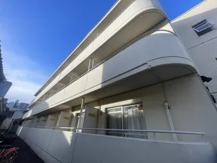 エクセランス・ド・花京院【2階】の外観