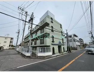 メゾンロートレックの画像