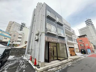 レジデンスS&T【4階】の外観