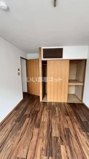 渡辺ビルの内装