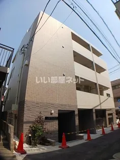 トロワグラース【3階】の外観