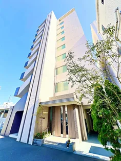 ラフィーエ横浜【4階】の外観