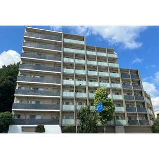 プレール・ドゥーク世田谷代田【4階】の外観