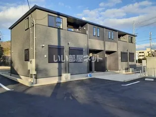 ソフィア ヌールの画像