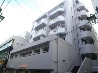 グリーンキャピタル旗の台の画像