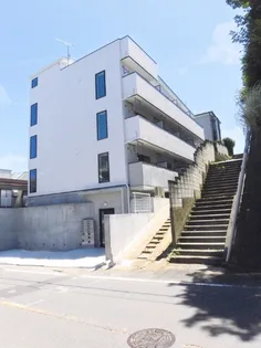 神奈川県横浜市鶴見区東寺尾3【アパート】の外観