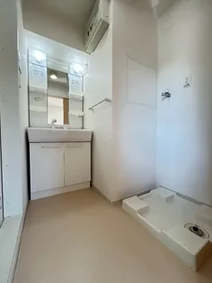 リバーサイド・グラースT【3階】の内装