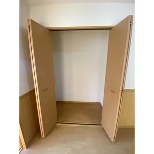 ティファニー【2階】の内装