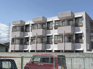 ヴィラ徳行【3階】の外観