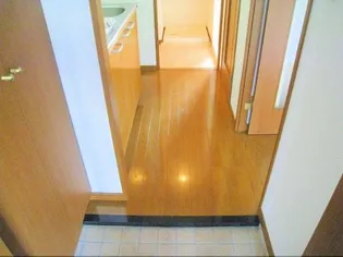 レジデンシャルヒルズ呉服【9階】の玄関