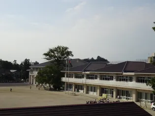 メゾンドール金山【1階】の周辺