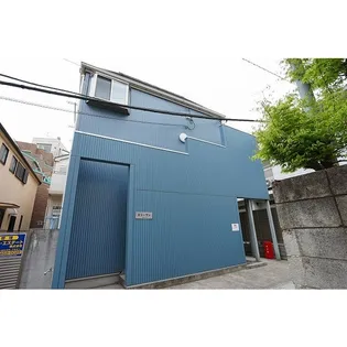 スリーワン【1階】の外観