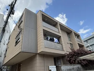 オリエンス【2階】の外観