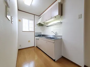 コーポムロバ弐番館【2階】のキッチン