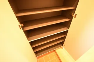 セレーノサンドウI【1階】の玄関