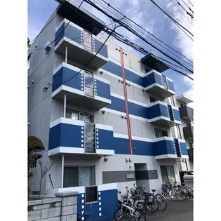 アジュール【4階】の外観