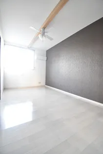 ステラタウン A棟【1階】の居間