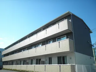 ロイヤルエストIII【2階】の外観