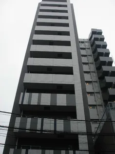 東京都港区新橋6【マンション】の外観