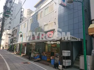 アパートメント大倉No.1【3階】の外観