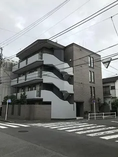 東京都中野区新井2【マンション】の外観