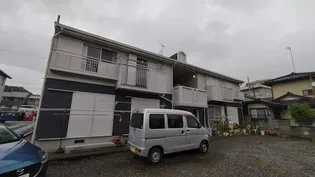 オゾンガーデンBの外観