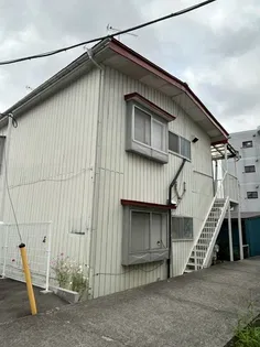 目時アパートの画像