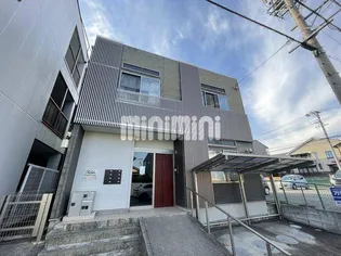 ファルダ不二ヶ丘【1階】の外観