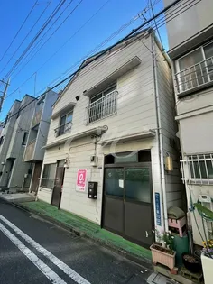 余村アパート【2階】の外観