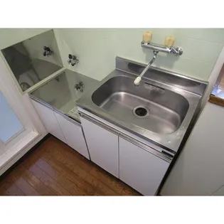 ブランドールIII【2階】のキッチン