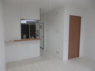 サクラメントハウス21【2階】の居間