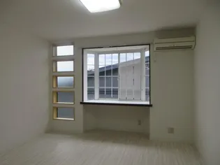 サクラメントハウス21【2階】の居間